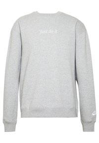 Šedá mikina s dlouhými rukávy, vyrobená z bavlněné směsi. Na zádech má bílý text "Just do it." a malé logo na rukávu.