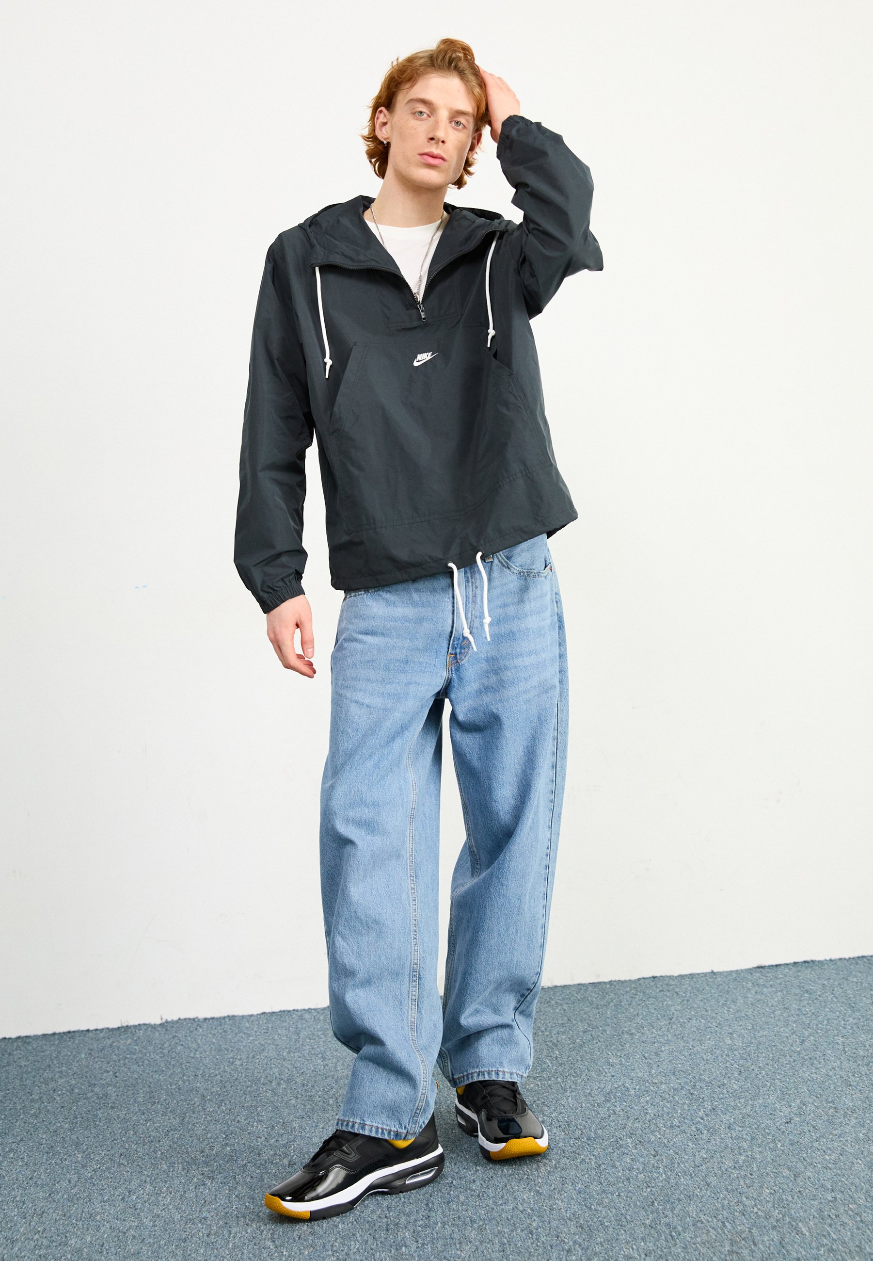 Nike Sportswear CLUB MARINA ANORAK - Windbreaker - black