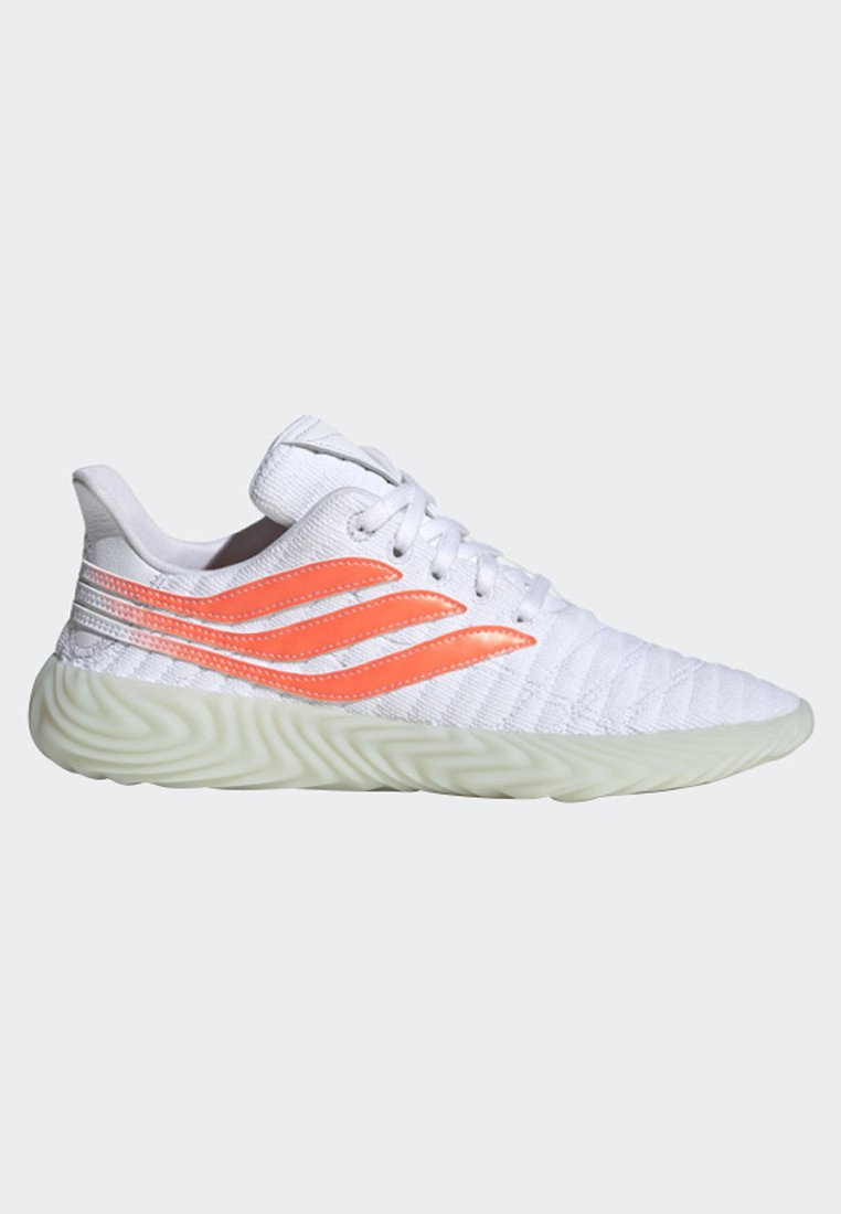 adidas Originals SOBAKOV SHOES - Sneakers laag - white/wit - Zalando.nl