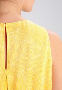 edc by Esprit Blusa - light yellow