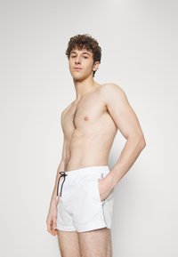 Calvin Klein Swimwear Shorts da mare - classic white