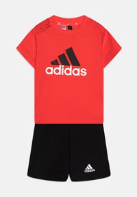 adidas Performance - UNISEX SET - T-shirt med print - bright red/black Miniatyrbild 1