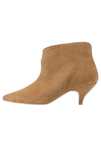 L37 Ankle boot