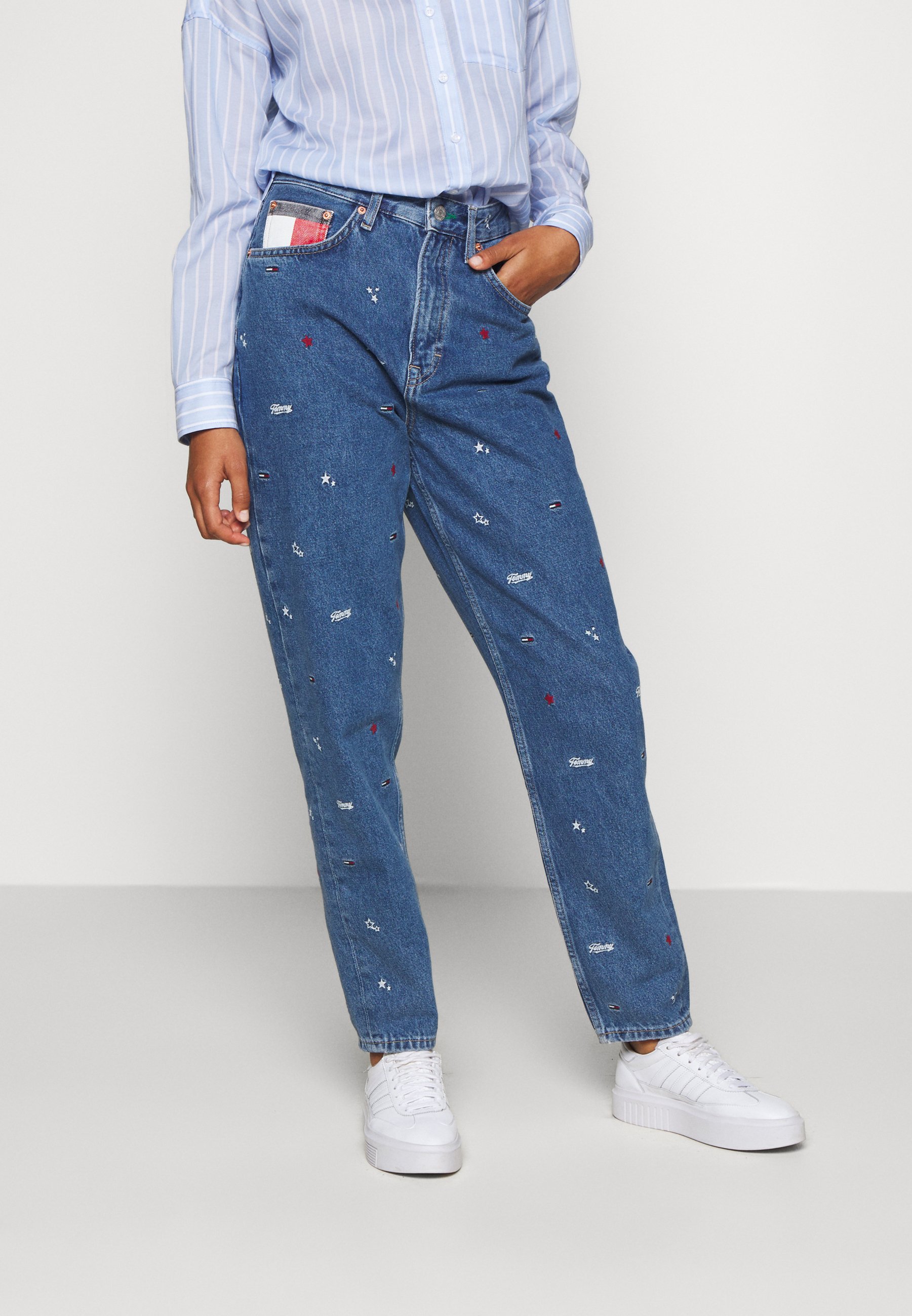 tommy jeans 90s mom jeans