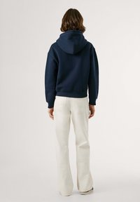 Pepe Jeans BADDY - Kapuutsiga pusa - dulwich blue