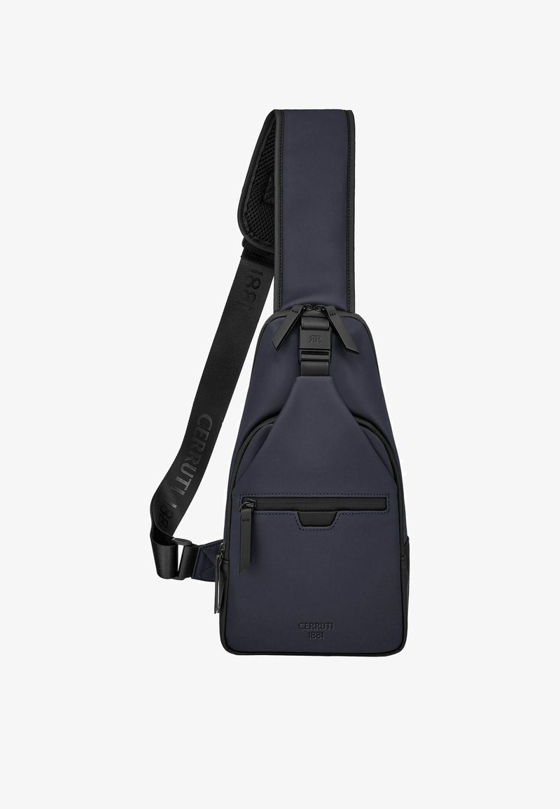 Sac bandoulière bleu marine avec une seule bretelle rembourrée, poche zippée à l'avant et marque "Cerruti 1881" sur le panneau inférieur avant.