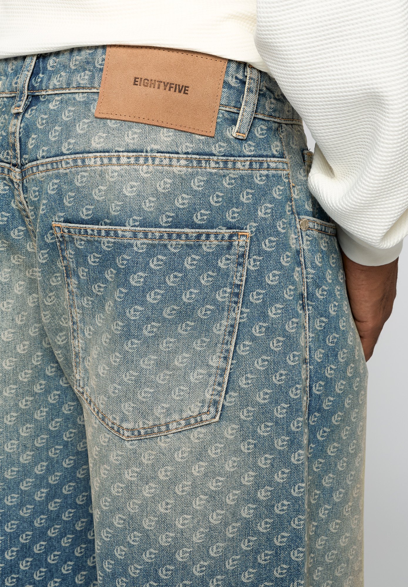 [ JEANS] Relax Badge Hood Zip-Up ★大人気★ 423276540.jpg