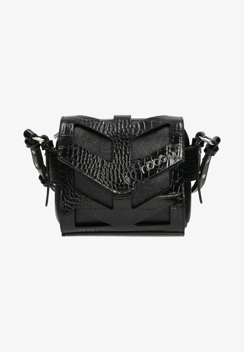 Musta teksturoitu olkapussukka, jossa kulmikas läppä, hopeinen logoyksityiskohta, säädettävä hihna ja krokokuvioitu nahkakuosi.