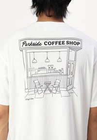 Only & Sons ONSARCHIE LIFE TEE - Trükipildiga T-särk - cloud dancer