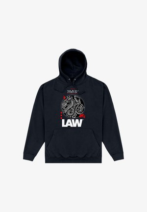 Czarna bluza z kapturem z grafiką smoka, czerwone akcenty, tekst "DOWN B!" nad i duży biały napis "LAW" pod wzorem smoka z przodu.