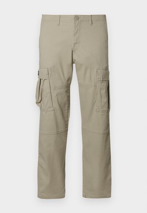 Beige Cargo-Hosen mit mehreren Seitentaschen, gerader Beinform, verstärkten Nähten und einem Knopfverschluss am Bund.