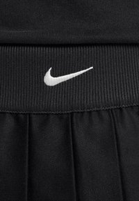 Nike Sportswear PLEATED SKIRT STAR - Plisséskjørt - black