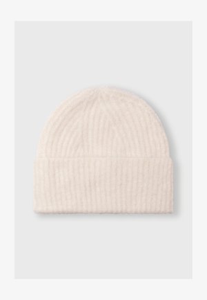Strikket cremefarvet beanie med ribbet tekstur, lavet af blødt materiale, med et foldet kantdesign. Glat og let udseende.