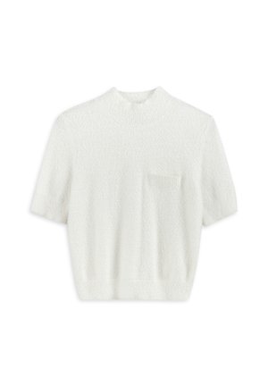 Weißer kurzärmeliger Pullover mit rundem Ausschnitt, strukturiertem Stoff und kleiner Tasche auf der linken Seite. Weicher, gemütlicher Look.