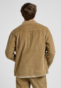 Lee WORKWEAR - Chaqueta fina - dark khaki