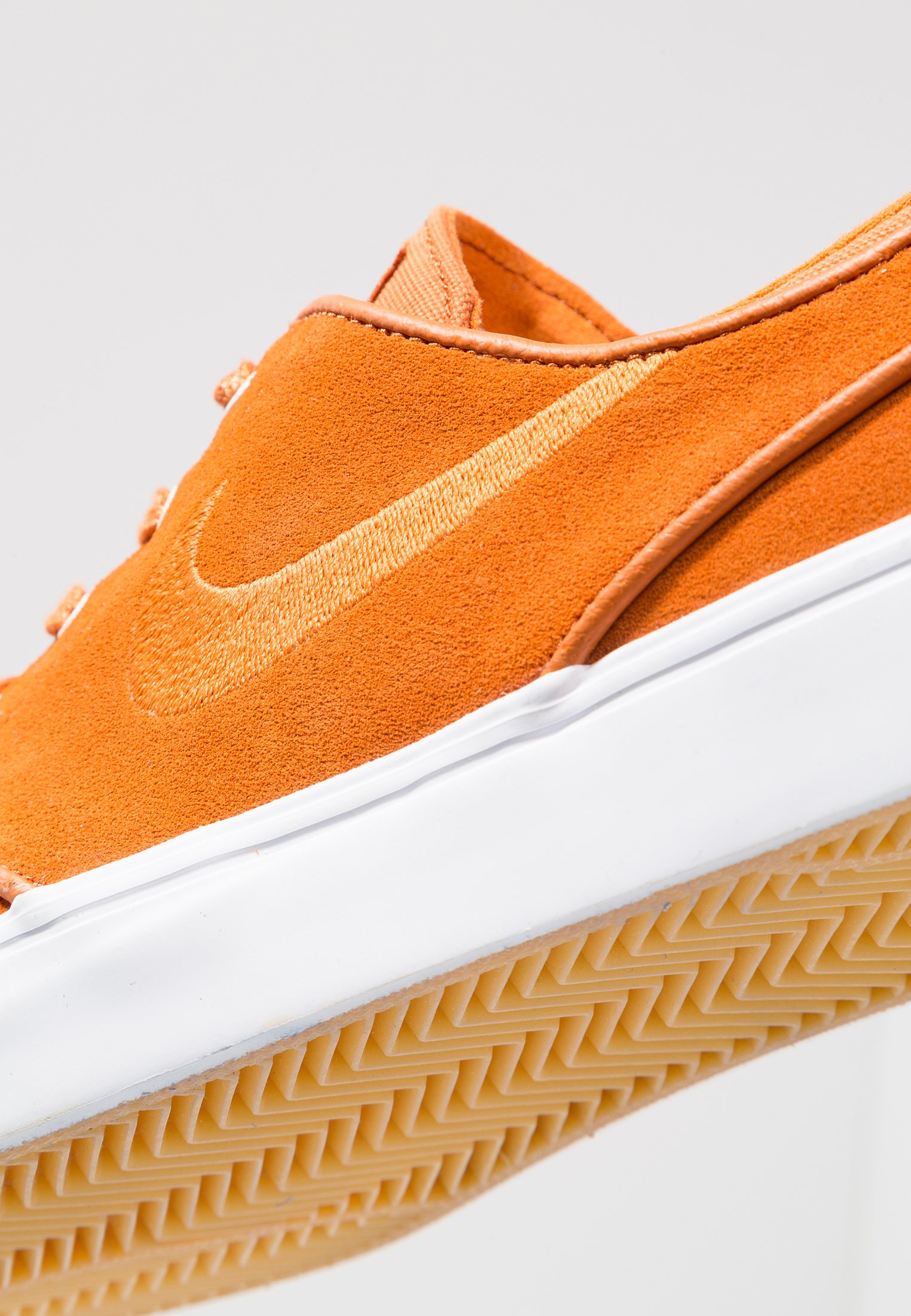 janoski white orange