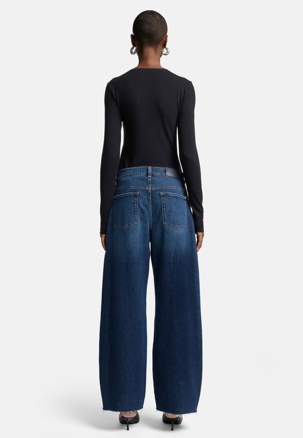 BONNIE CURVILINEAR  - Wide Leg4