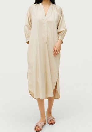 Robe de jour - beige