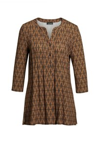Braune Tunika mit geometrischem Muster, runder Ausschnitt im Henley-Stil, Dreiviertelärmel und Knopfdetails an der Vorderseite.