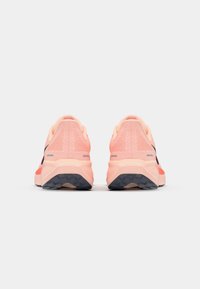 Nike Performance AIR ZOOM PEGASUS 41 - Hardloopschoenen voor op de weg - crimson tint/gridiron/washed coral/total orange