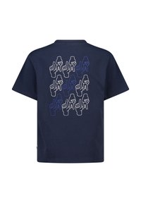 Marineblauw katoenen T-shirt met een speelse print van handen die letters vormen in wit en blauw, afgedrukt op de achterkant. Korte mouwen en ronde hals.