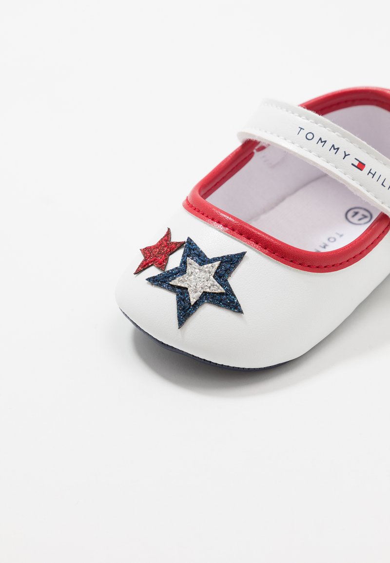 Teski Kamion Parfem Osloniti Se Na Sandale Za Dojencad Tommy Hilfiger Thewayministriesintl Org