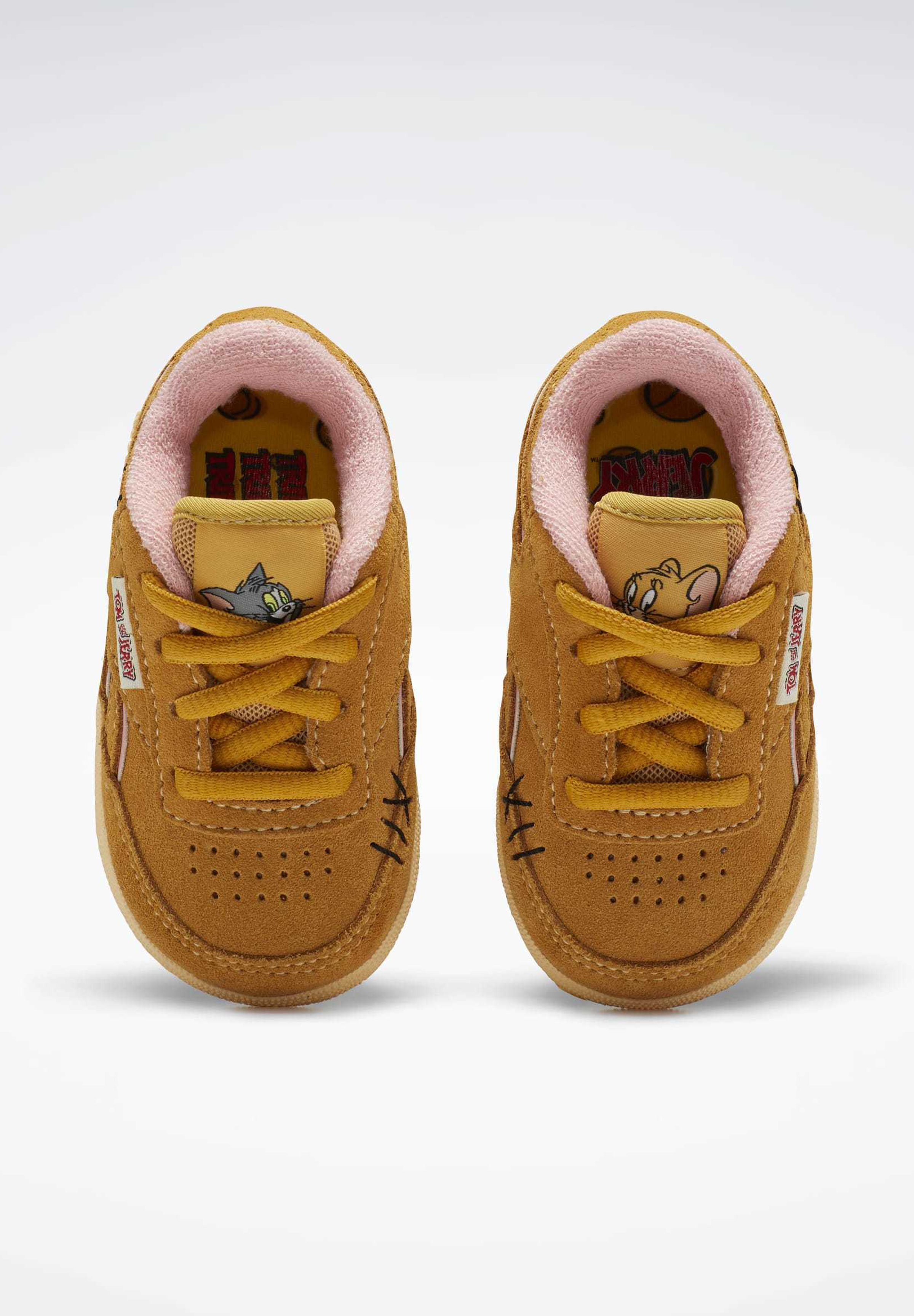 reebok revenge jaune
