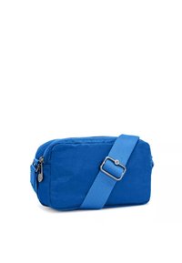 Borsa a tracolla blu in tessuto, di forma rettangolare, con chiusura a zip e tracolla regolabile. Superficie testurizzata e dettagli in metallo argentato.