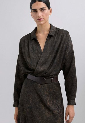 DARKMARBLEFOIL  - Blusa - black