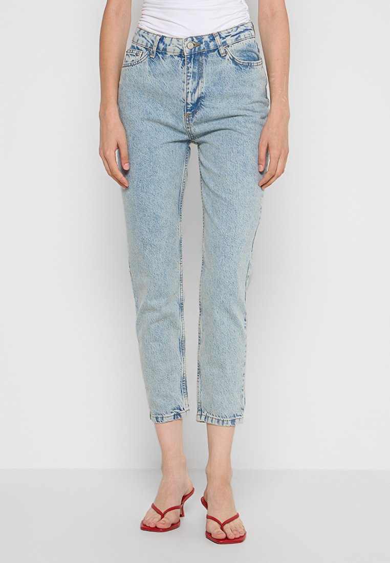 Trendyol Slim fit jeans lichtblauw Trendyol Slim fit jeans lichtblauw