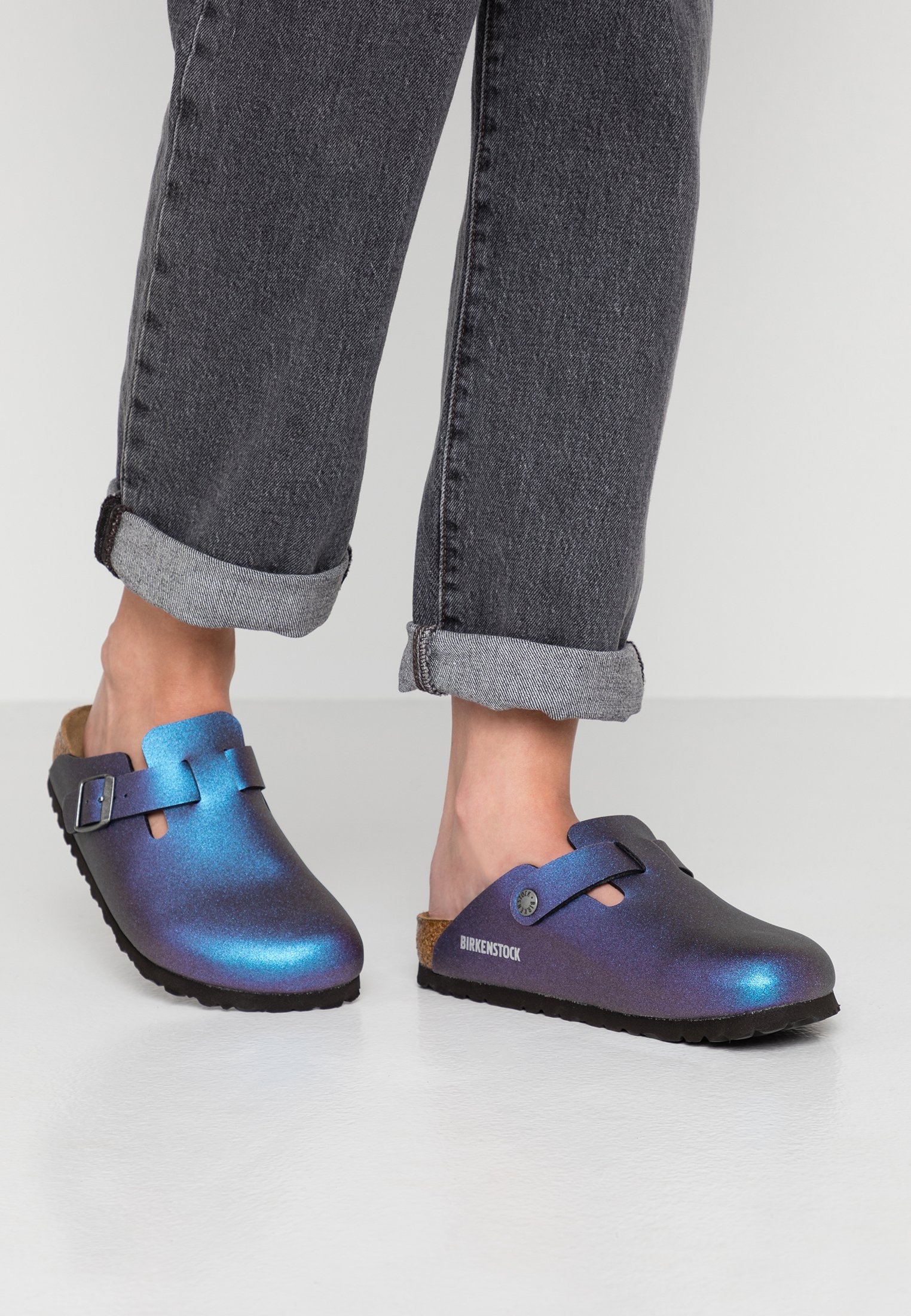 birkenstock icy metallic violet