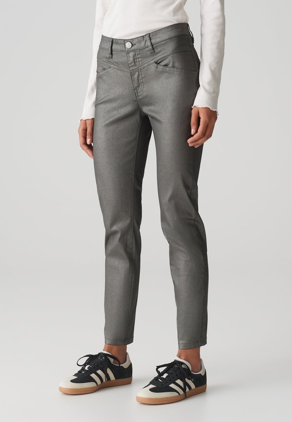 EVITA REMIX - Jeans Slim Fit - graphite glaze