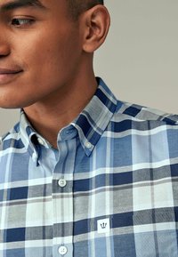 Next STRETCH OXFORD CHECK SHORT SLEEVE REGULAR FIT - Košeľa - navy blue