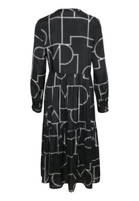 Mustapuku pitkillä hihoilla ja kerroksellisella hameella. Sisältää valkoisen geometrisen kuvion ja ompeluyksityiskohtia, valmistettu pehmeästä kankaasta.