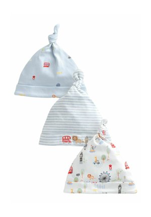 Drei Babyhüte: ein hellblauer Hut mit bunten Mustern, ein gestreifter blau-grauer Hut und ein weißer Hut mit verspielten Motiven. Aus weichem Baumwollmaterial.