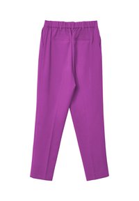 Pantaloni viola con vita elastica, tasche laterali e due tasche posteriori. Tessuto liscio e design a gamba dritta.