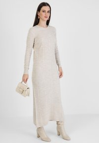 Modanisa CREW NECK  - Shift dress - beige