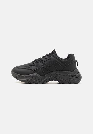 RAID, Baskets basses - black