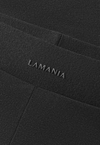 LA MANIA 33 - Lühikesed püksid - black