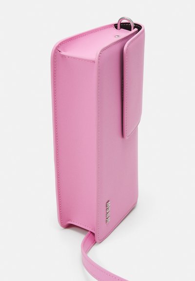 MSGM DOUBLE FLAP BAGUETTE SET - Torbica - pink