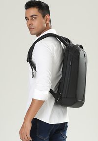 Aoking Rugzak - black