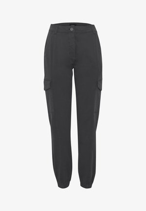 Svart cargobukser med avslappet passform, med to sidelommer og elastiske mansjetter ved anklene. Laget av lett, pustende stoff.