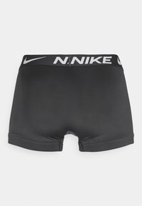 Nike Underwear ESSENTIAL TRUNK 3 PACK - Cuecas boxer - worn blue/hot curry/dark smoke grey