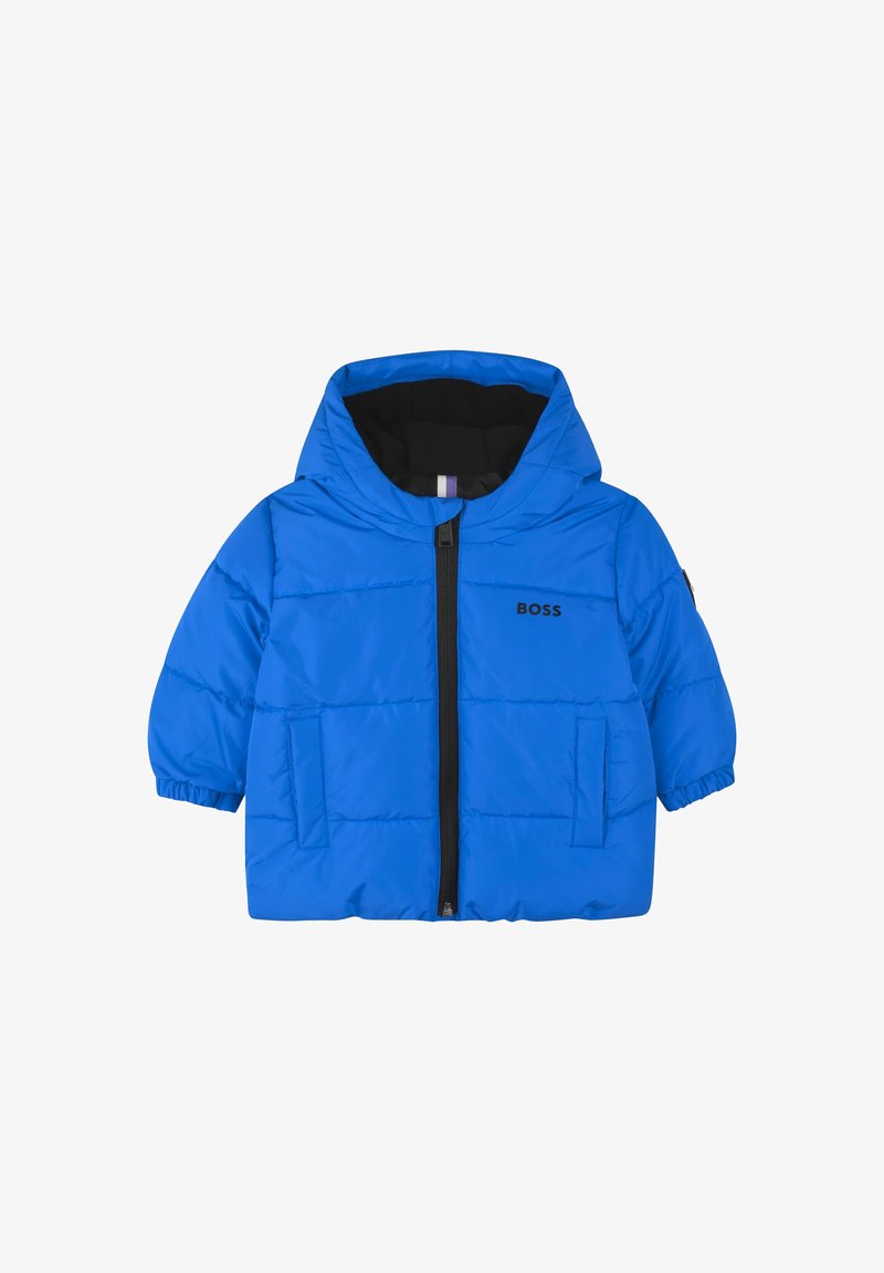 Veste en duvet bleue avec capuche, dotée d'une fermeture éclair à l'avant, de deux poches latérales et d'une doublure intérieure noire. Logo de la marque sur la poitrine.