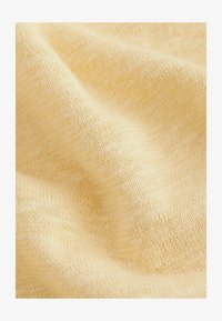 Non selezionato, buttermilk yellow