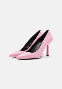 HUGO KATNISS - Visoke pete - medium pink