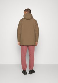 Jack Wolfskin KOENIGSBAU - Parka - chestnut