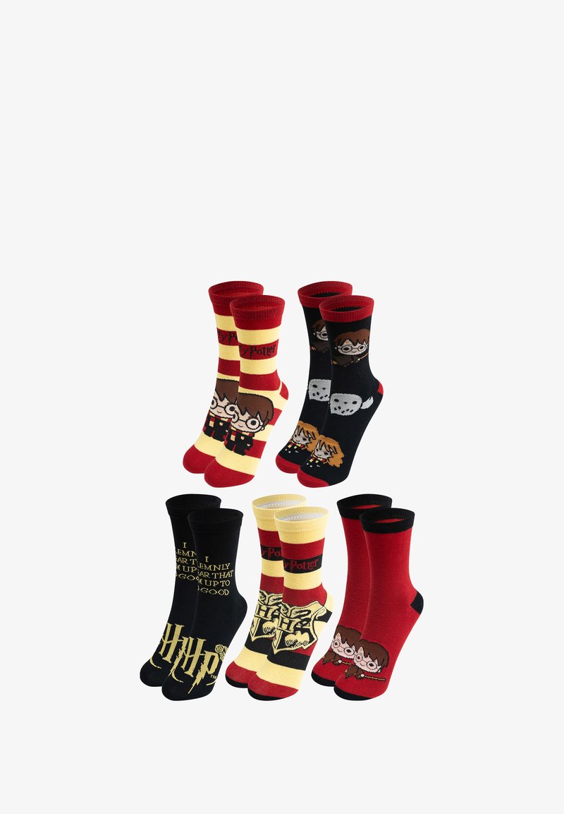 Set di sei calzini a tema Harry Potter. Presentano un materiale misto cotone, colori vari (rosso, giallo, nero) e grafiche dei personaggi con testo.