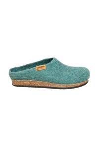 Mocassino in feltro teal con suola in sughero e piccola etichetta marrone del marchio sul lato, progettato per un uso informale all'interno o all'esterno.