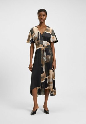 Midi dress in a silky fabric, featuring a geometric brown and black pattern, V-neckline, flutter sleeves, and asymmetrical hemline.